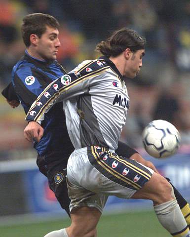 形成层叠的 形成层叠的