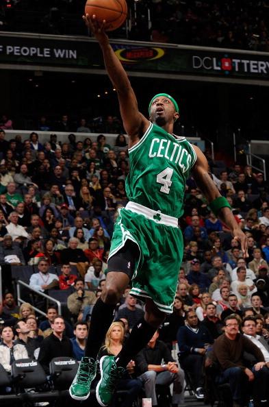 助比分拉开 助比分拉开